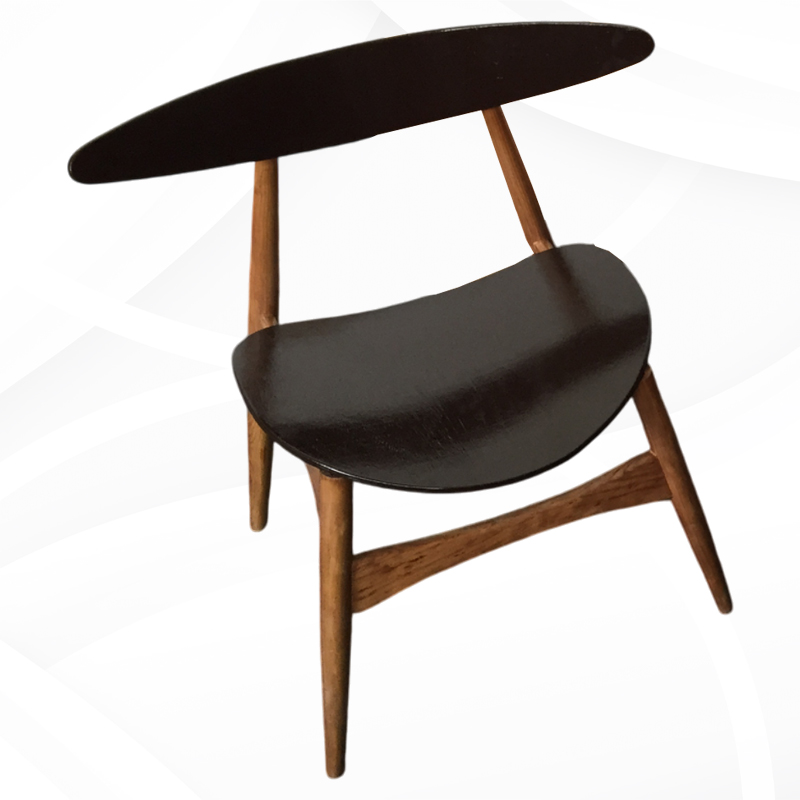 RENTA SILLAS SKÖLL DE MADERA