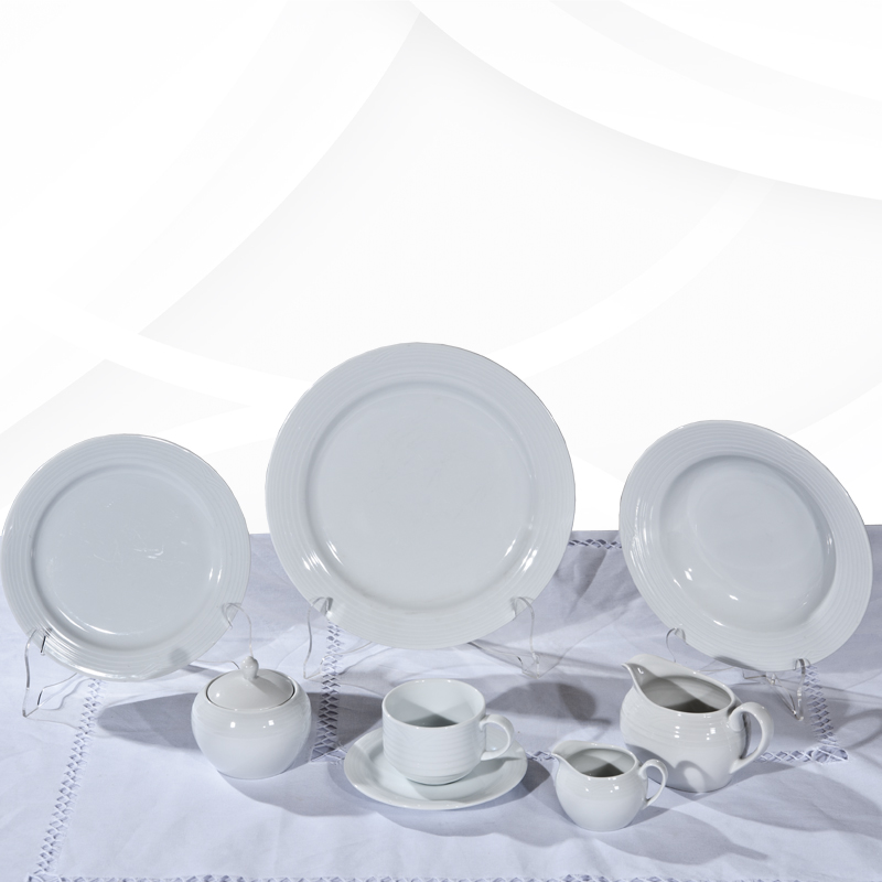 RENTA VAJILLA NORITAKE ARCTIC WHITE DECORADO PALOMA