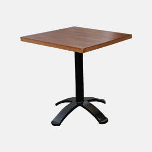Mesa cuadrada para cafetería con base de metal y superficie de madera