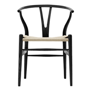 Sillas Espoleta Whishbone de Madera fondo blanco