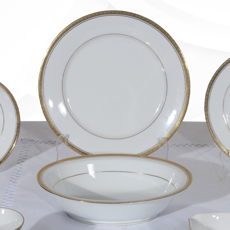 RENTA DE VAJILLAS NORITAKE GOLDEN (BLANCA CON FILO DE ORO)